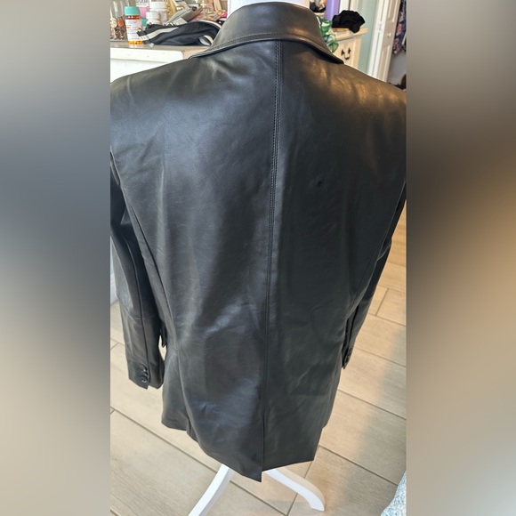 Evereve Perry St. Vegan Blazer Size Small - Picture 4 of 13